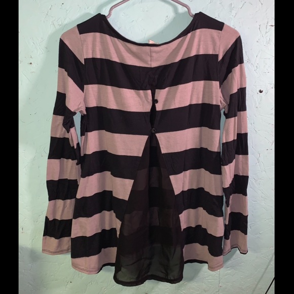 Striped Mesh Back Long Sleeve - Picture 5 of 8
